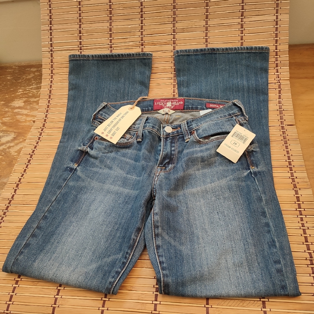 Lucky brand Sofia boot jeans 2/26 ankle NWT